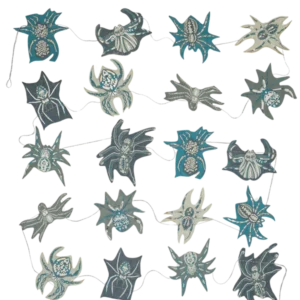 No 76 Creeping Spiders Garland